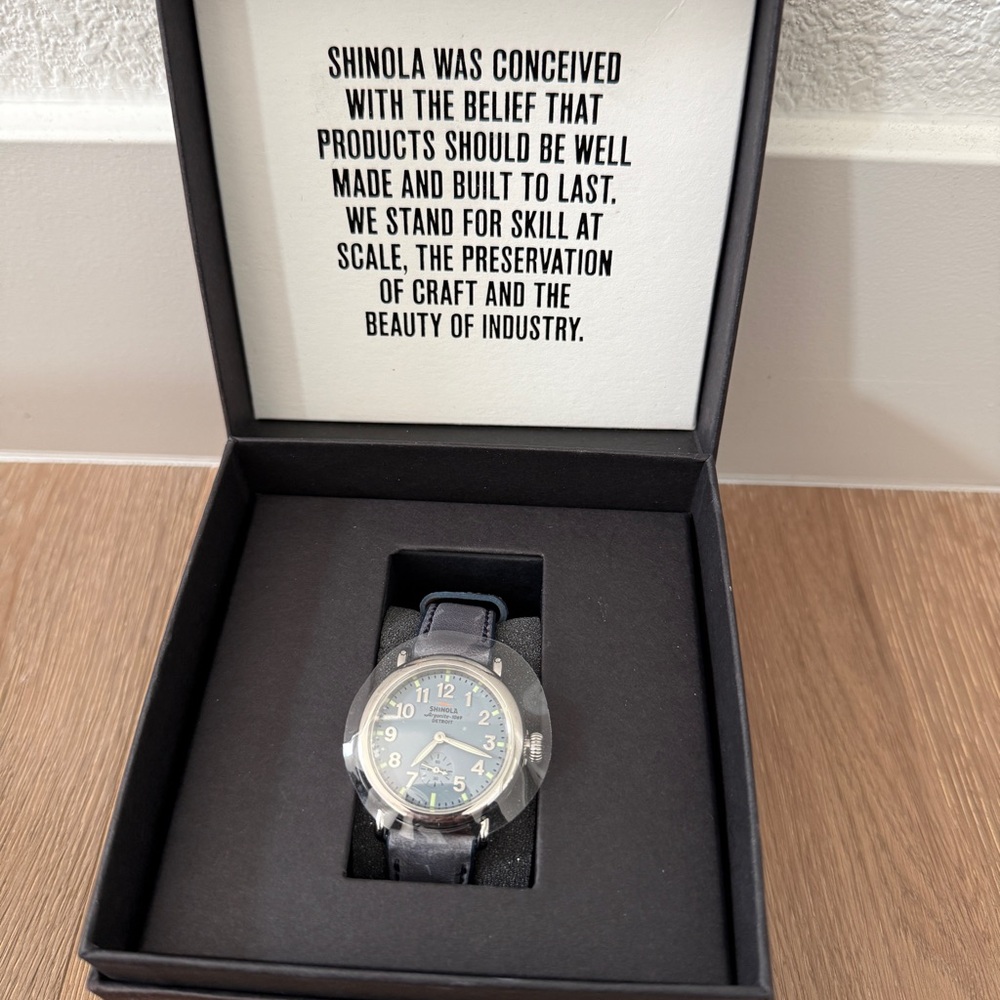 listing-status-banner